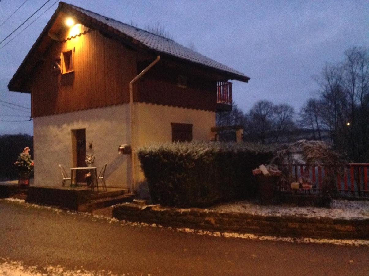 Gite Du Creux De La Goutte Xertigny Esterno foto
