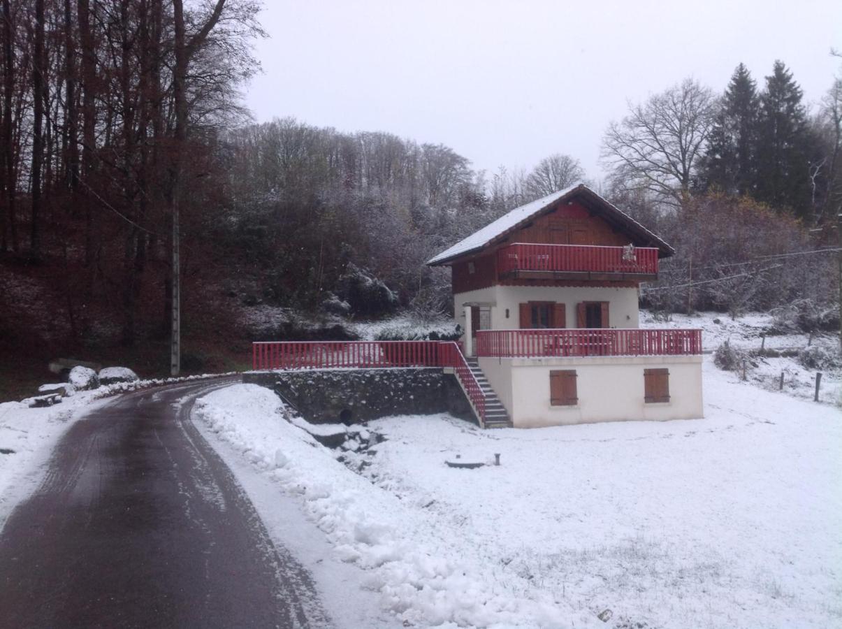 Gite Du Creux De La Goutte Xertigny Esterno foto